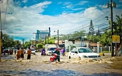 梦见洪水淹没道路是什么意思