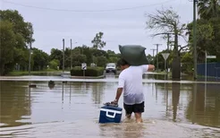 梦见涨大洪水