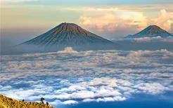 梦见火山