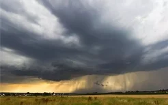 梦见雷雨 打雷声